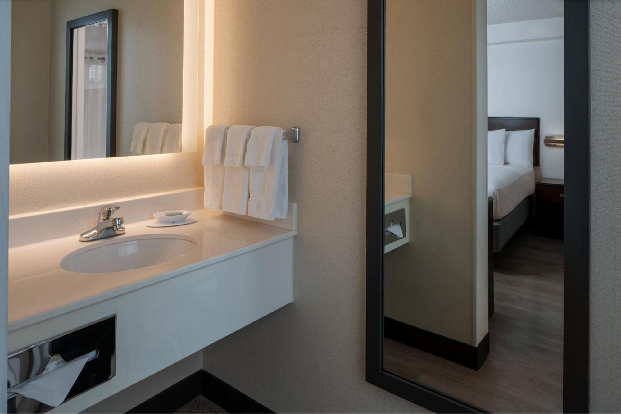 Springhill Suites Fort Lauderdale Airport Dania Beach Exterior photo